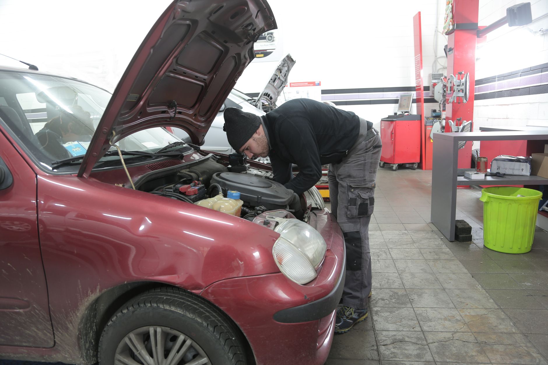 Réparation Voiture équipe à Guyancourt